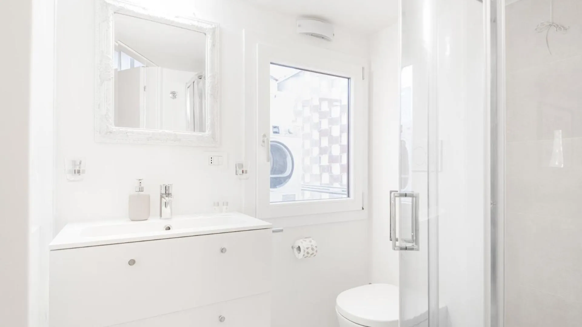 Appartement Easylife - Stile Ed Eleganza In Sant'Agostino à Milan
